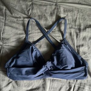 Athleta Women’s Twister Bra Cup Bikini Top - Blue